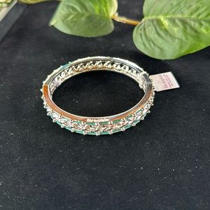 ⭐️ lia sophia bracelet ⭐️